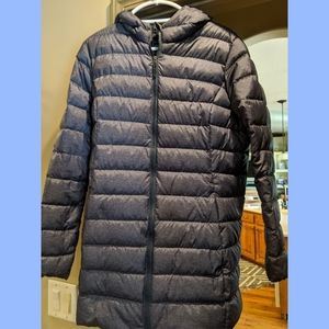 XL Women's Eddie Bauer long down jacket